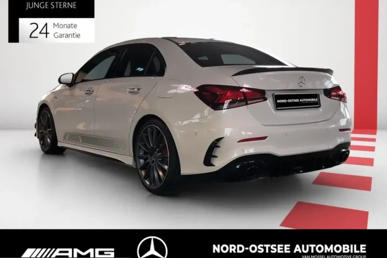 Mercedes-Benz A 35 AMG (Clasa A) din 2023 cu 17.465 km - oferta MER220662 - foto 3