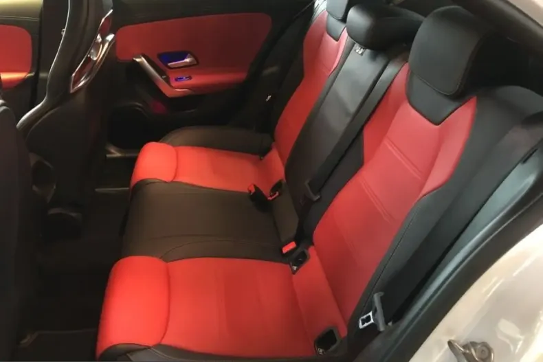Mercedes-Benz A 35 AMG (Clasa A) din 2023 cu 17.465 km - oferta MER220662 - foto 18
