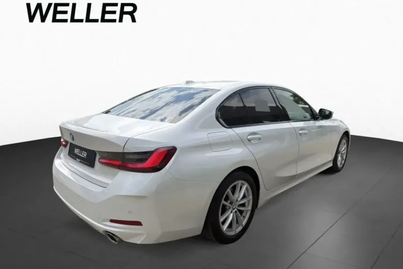 BMW 320 (Seria 3) din 2023 cu 35.983 km - oferta BMW220663 - foto 3