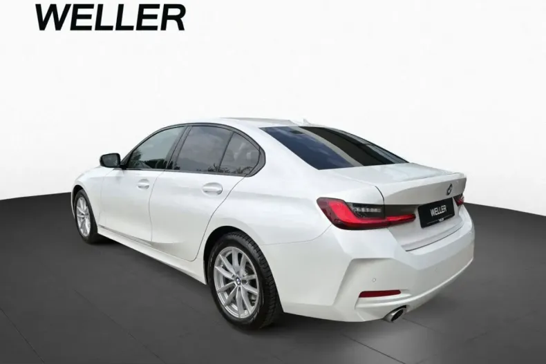 BMW 320 (Seria 3) din 2023 cu 35.983 km - oferta BMW220663 - foto 4