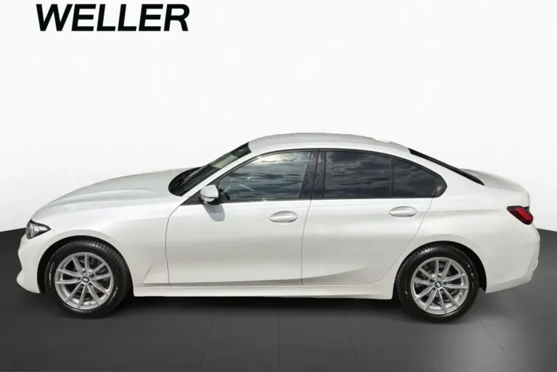 BMW 320 (Seria 3) din 2023 cu 35.983 km - oferta BMW220663 - foto 5
