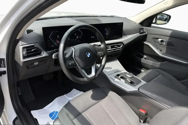 BMW 320 (Seria 3) din 2023 cu 35.983 km - oferta BMW220663 - foto 10