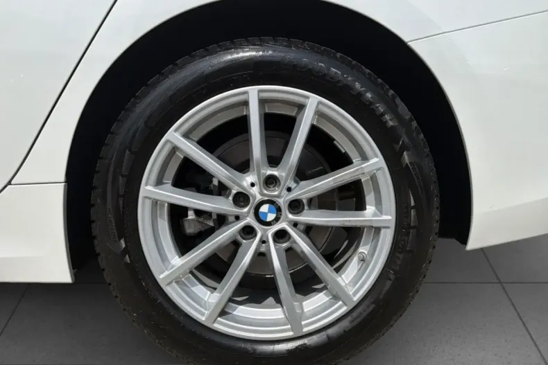 BMW 320 (Seria 3) din 2023 cu 35.983 km - oferta BMW220663 - foto 13