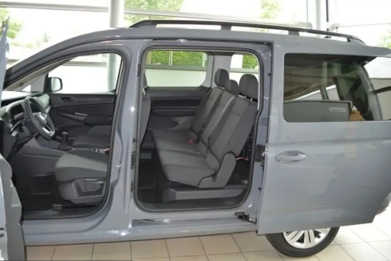 Volkswagen Caddy Maxi din 2025 cu 18.000 km - oferta VOL220666 - foto 9