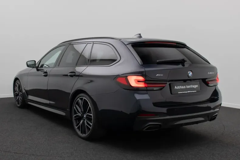 BMW 540 (Seria 5) din 2023 cu 90.435 km - oferta BMW220669 - foto 8