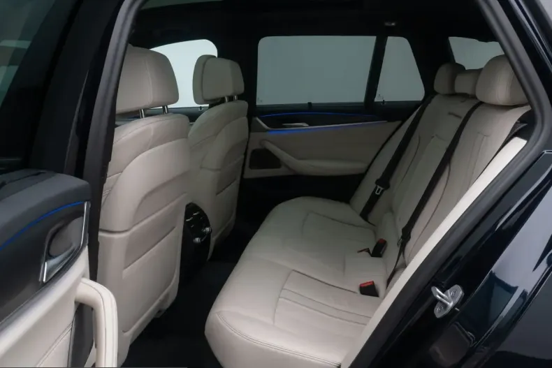 BMW 540 (Seria 5) din 2023 cu 90.435 km - oferta BMW220669 - foto 26