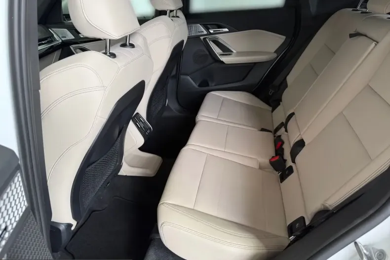 BMW X1 (Seria X) din 2022 cu 17.100 km - oferta BMW220671 - foto 17