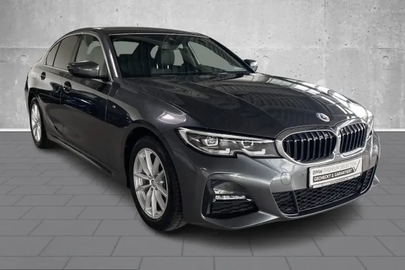 BMW 320 (Seria 3) din 2022 cu 35.604 km - oferta BMW220674 - foto 1