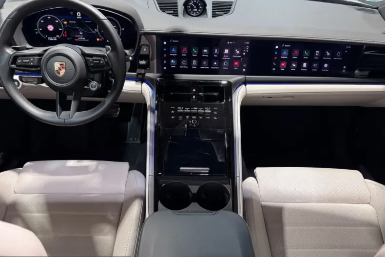 Porsche Panamera din 2024 cu 12.000 km - oferta POR220675 - foto 4