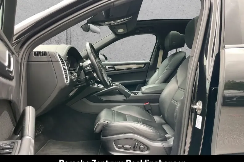 Porsche Cayenne din 2023 cu 54.556 km - oferta POR220678 - foto 4