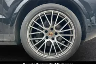 Porsche Cayenne din 2023 cu 54.556 km - oferta POR220678 - foto 18