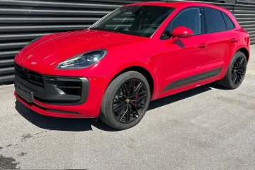 Porsche Macan din 2023 - oferta POR220679