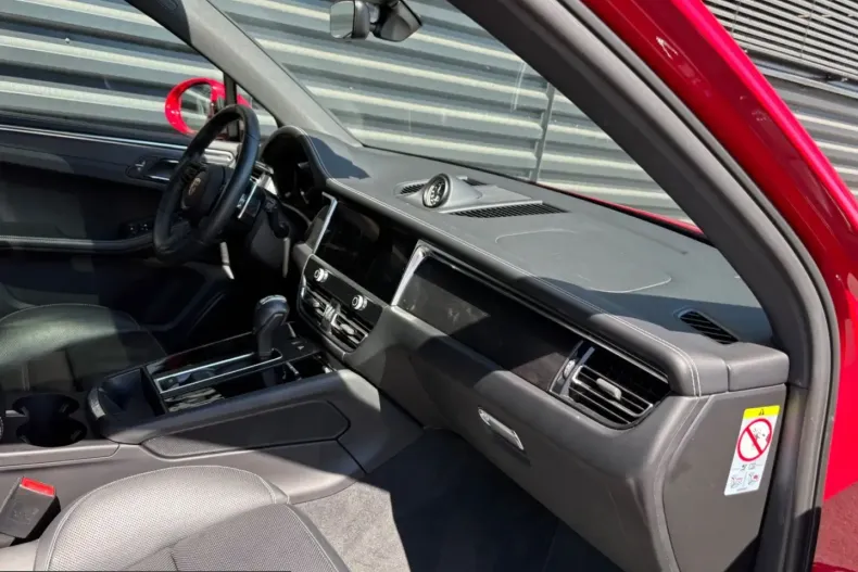 Porsche Macan din 2023 cu 64.700 km - oferta POR220679 - foto 12