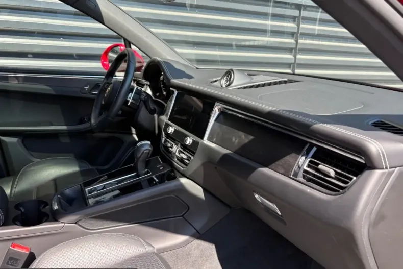 Porsche Macan din 2023 cu 64.700 km - oferta POR220679 - foto 16
