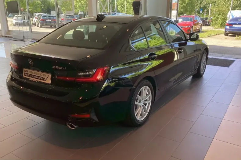 BMW 320 (Seria 3) din 2021 cu 56.480 km - oferta BMW220683 - foto 7