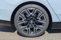 BMW 550 (Seria 5) din 2025 cu 31.702 km - oferta BMW220686 - foto 8