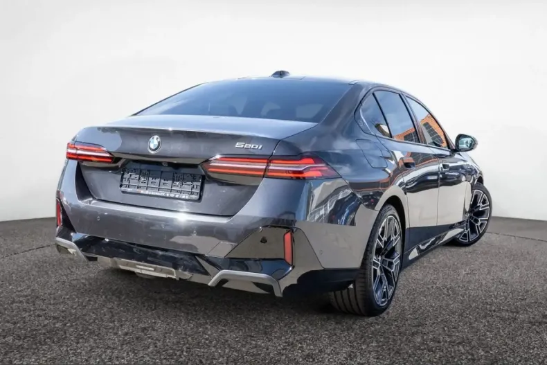 BMW 520 (Seria 5) din 2025 cu 25.800 km - oferta BMW220691 - foto 2