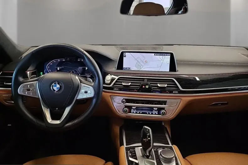 BMW 740 (Seria 7) din 2022 cu 81.427 km - oferta BMW220693 - foto 9
