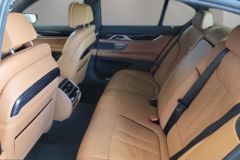 BMW 740 (Seria 7) din 2022 cu 81.427 km - oferta BMW220693 - foto 10