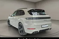 Porsche Cayenne din 2025 cu 6.775 km - oferta POR220695 - foto 3