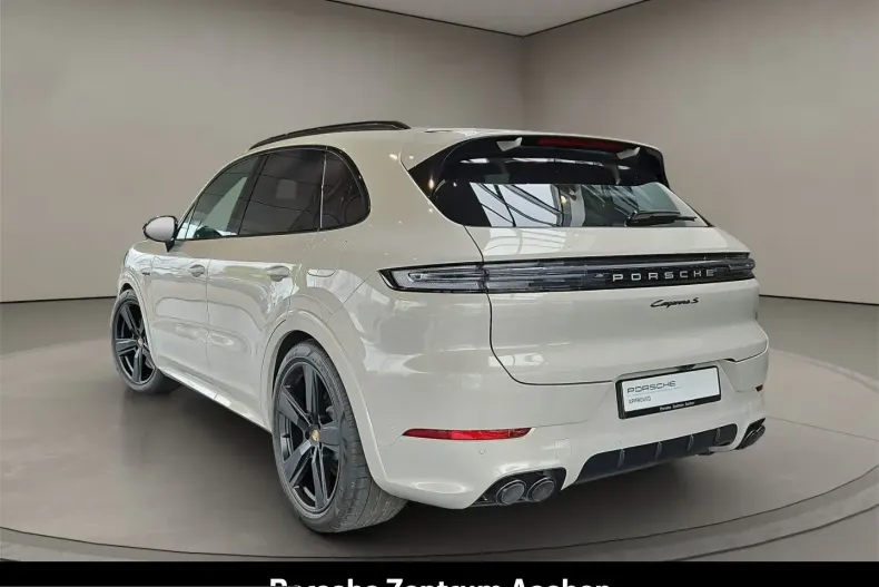 Porsche Cayenne din 2025 cu 6.775 km - oferta POR220695 - foto 3