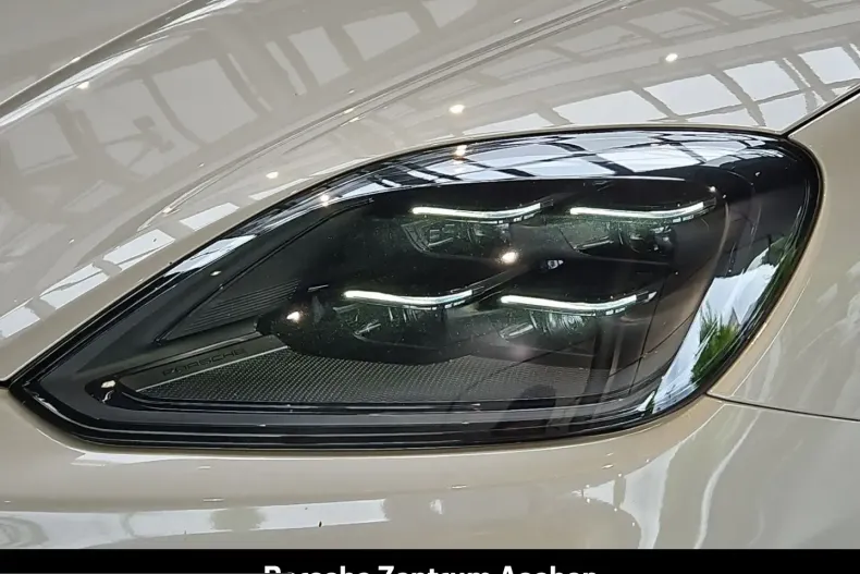 Porsche Cayenne din 2025 cu 6.775 km - oferta POR220695 - foto 25