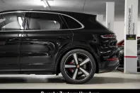 Porsche Cayenne din 2025 cu 13.900 km - oferta POR220696 - foto 12
