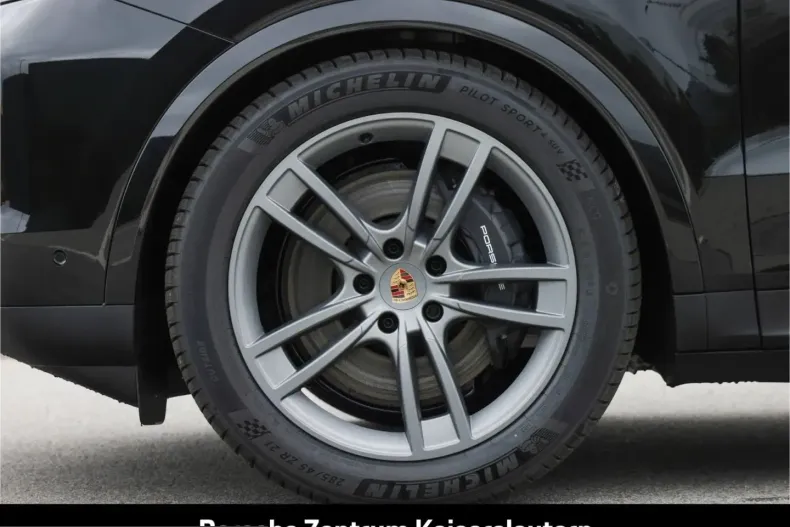 Porsche Cayenne din 2025 cu 11.600 km - oferta POR220700 - foto 11