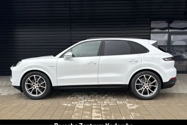 Porsche Cayenne din 2025 cu 16.500 km - oferta POR220701 - foto 2