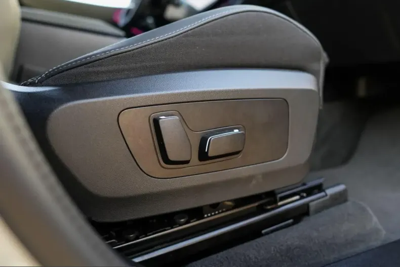 BMW X3 (Seria X) din 2025 cu 11.790 km - oferta BMW220705 - foto 13