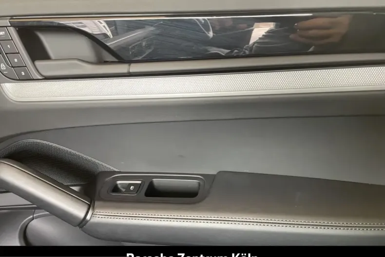 Porsche Cayenne din 2025 cu 9.954 km - oferta POR220706 - foto 20
