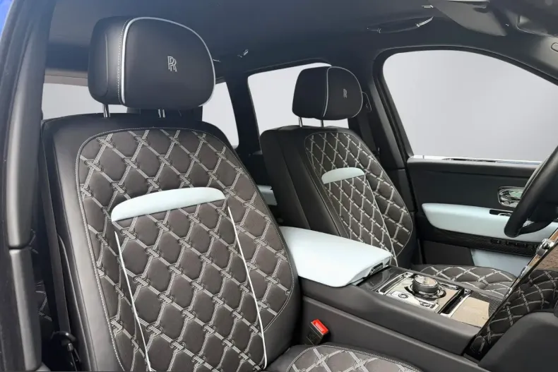 Rolls-Royce Cullinan din 2024 cu 15.388 km - oferta ROL220709 - foto 16