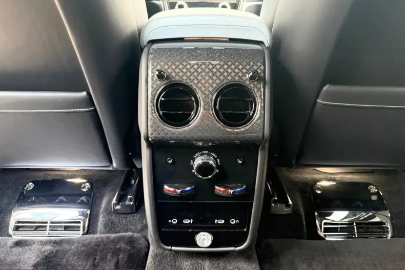 Rolls-Royce Cullinan din 2024 cu 15.388 km - oferta ROL220709 - foto 31