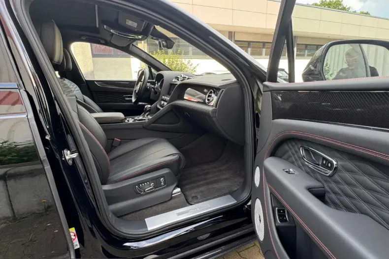 Bentley Bentayga din 2024 cu 40.685 km - oferta BEN220711 - foto 26