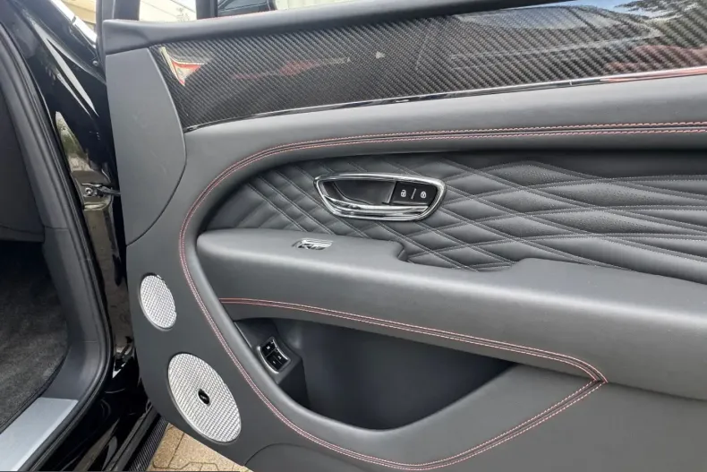 Bentley Bentayga din 2024 cu 40.685 km - oferta BEN220711 - foto 30