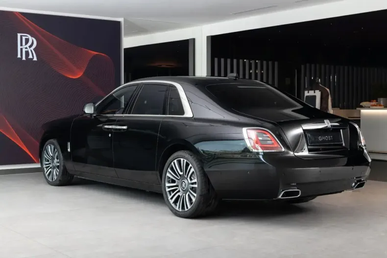 Rolls-Royce Ghost din 2022 cu 26.900 km - oferta ROL220712 - foto 2