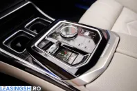 BMW 740d (Seria 7) din 2025 cu 1.264 km - oferta BMW220722 - foto 30
