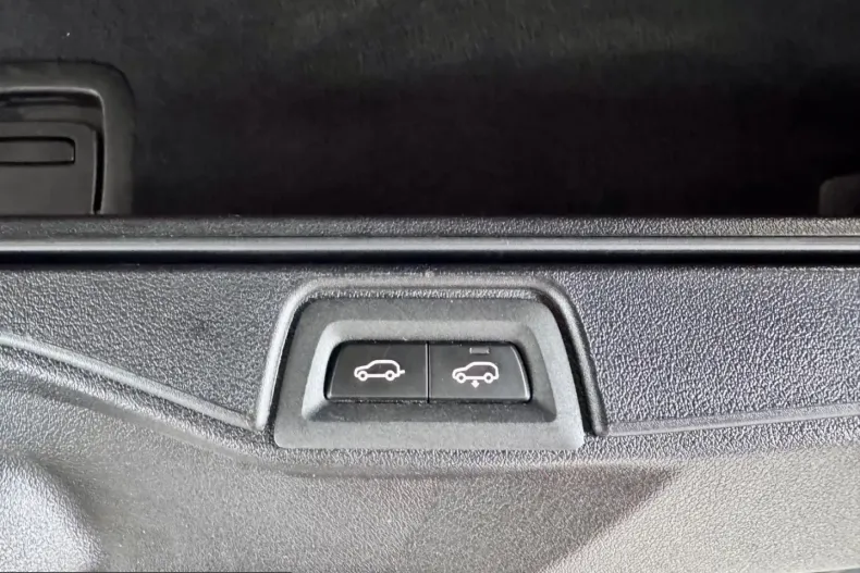 BMW X7 (Seria X) din 2021 cu 61.403 km - oferta BMW220727 - foto 47