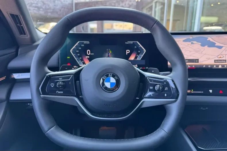 BMW 520 (Seria 5) din 2024 cu 40.000 km - oferta BMW220731 - foto 24