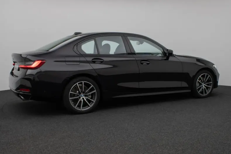 BMW 330 (Seria 3) din 2022 cu 25.484 km - oferta BMW220733 - foto 5