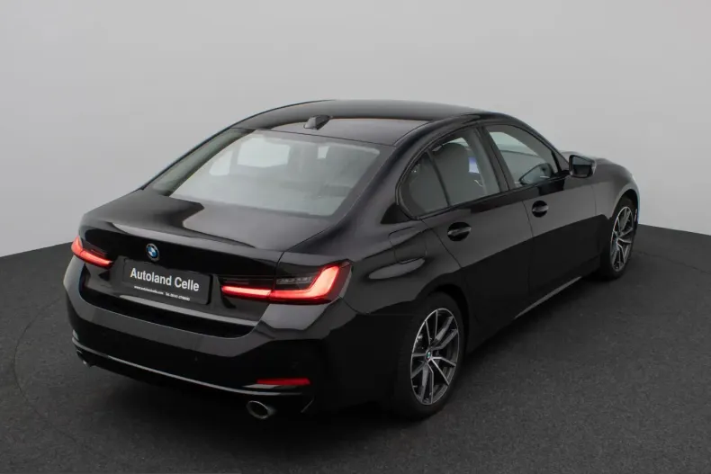 BMW 330 (Seria 3) din 2022 cu 25.484 km - oferta BMW220733 - foto 6