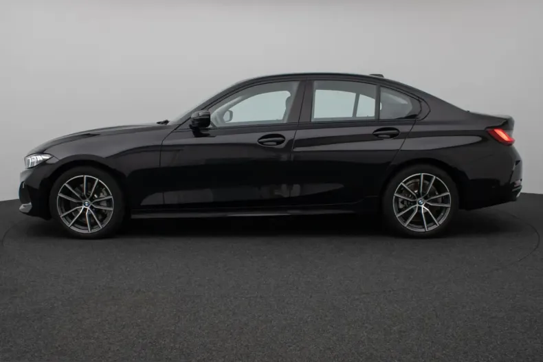 BMW 330 (Seria 3) din 2022 cu 25.484 km - oferta BMW220733 - foto 10
