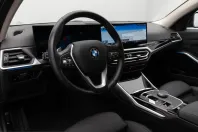 BMW 330 (Seria 3) din 2022 cu 25.484 km - oferta BMW220733 - foto 19