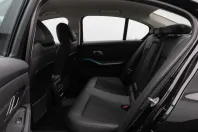 BMW 330 (Seria 3) din 2022 cu 25.484 km - oferta BMW220733 - foto 24