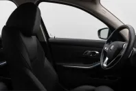 BMW 330 (Seria 3) din 2022 cu 25.484 km - oferta BMW220733 - foto 35