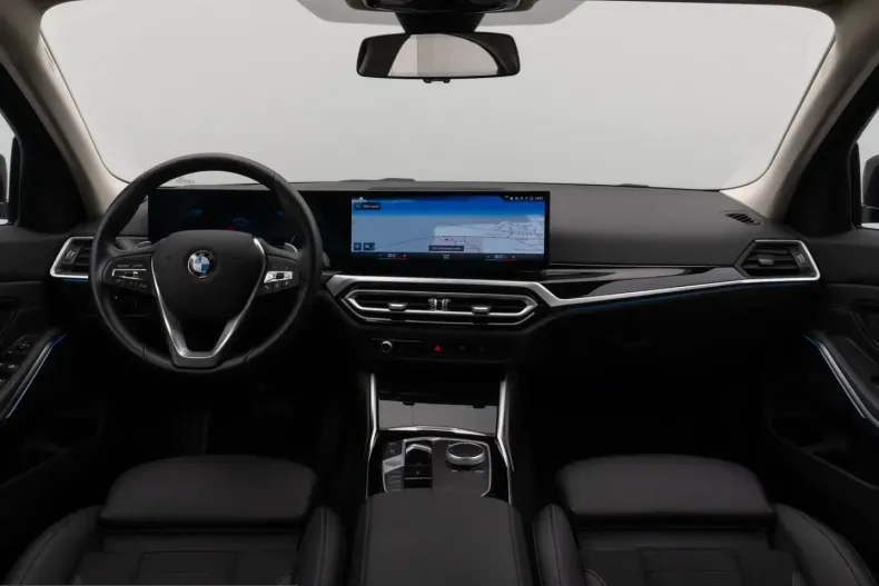 BMW 330 (Seria 3) din 2022 cu 25.484 km - oferta BMW220733 - foto 38