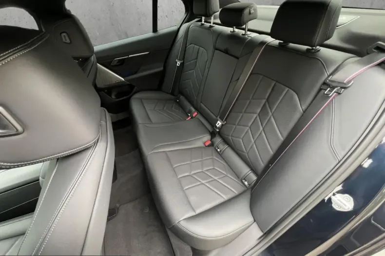 BMW 520 (Seria 5) din 2024 cu 62.269 km - oferta BMW220735 - foto 13