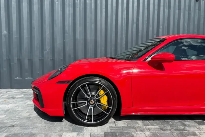 Porsche 992 din 2023 cu 11.600 km - oferta POR220739 - foto 5