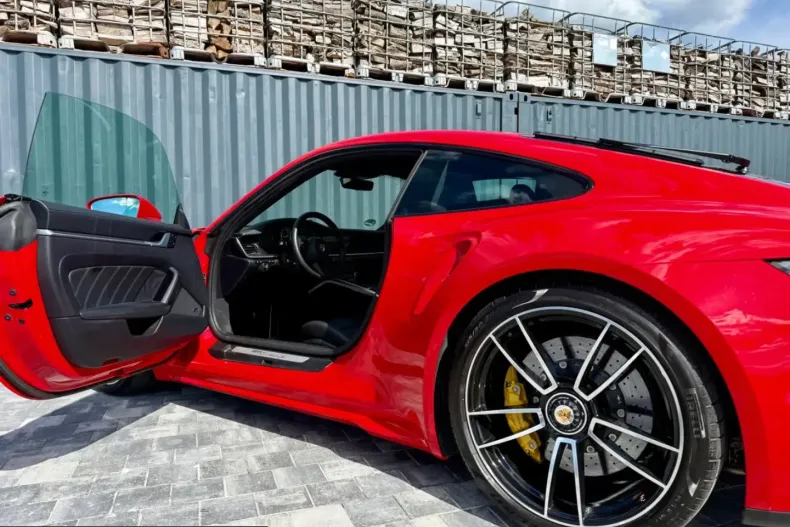 Porsche 992 din 2023 cu 11.600 km - oferta POR220739 - foto 11