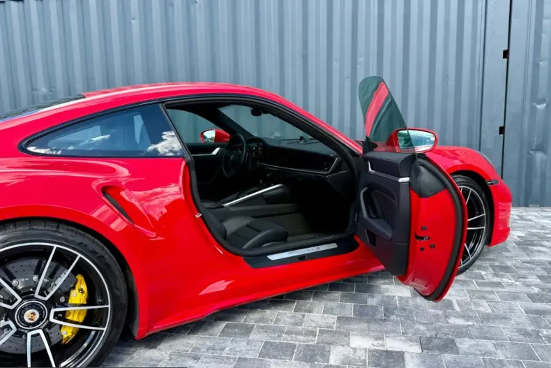 Porsche 992 din 2023 cu 11.600 km - oferta POR220739 - foto 19